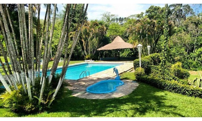 Mogi das Cruzes House | Perfect Getaway Spot with Pool and Breakfast Included