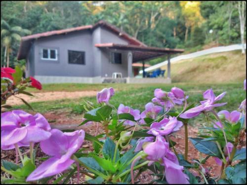 Domingos Martins House | Pet-Friendly Retreat at Sítio Recanto do Ipê - 9.7/10 Rating