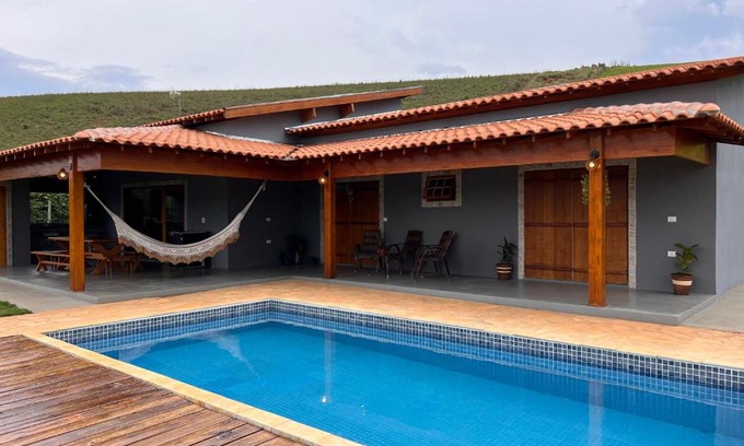 Bueno Brandao House | Discover Sítio Santo Antônio: Oceanfront Paradise Awaits