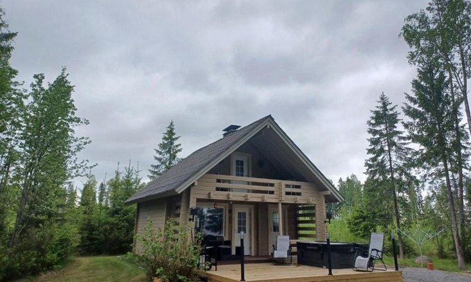 Pihtipudas Villa | Discover Söpölä: Family-Friendly Beachfront Oasis