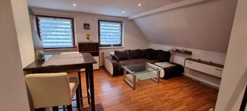 Heidenau Apartment | Cozy Pet-Friendly Ferienwohnung with High Guest Ratings