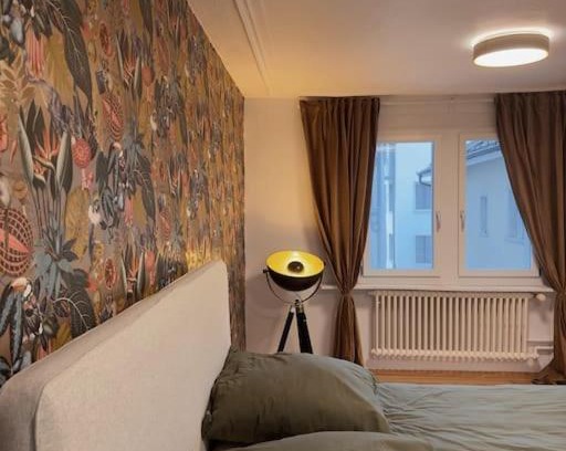 Old Town Apartment | Child-Friendly Getaway in Zürcher Altstadt: Guest Rated 8.6