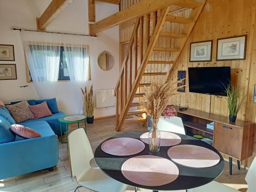 Swietajno House | Scenic Słoneczne Mazury - Family-Friendly Getaway