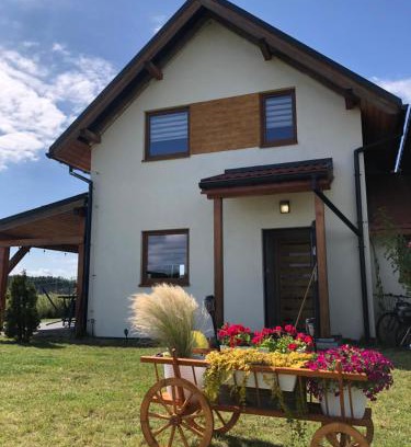 Smoldzinski Las House | Discover Słowińskie Widoki: Pet-Friendly Stays Await