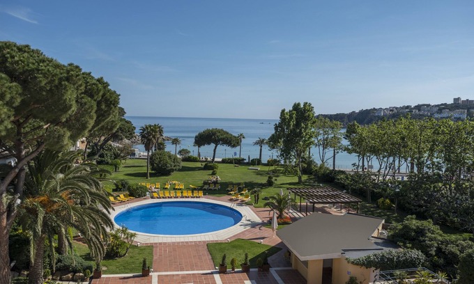 S'Agaro Hotel | Discover S'Agaró Hotel Spa & Wellness: 4-Star Elegance
