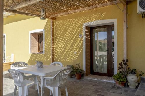 Sant'Anna Arresi House | Family-Friendly Retreat at S'apposentu: A Unique Getaway
