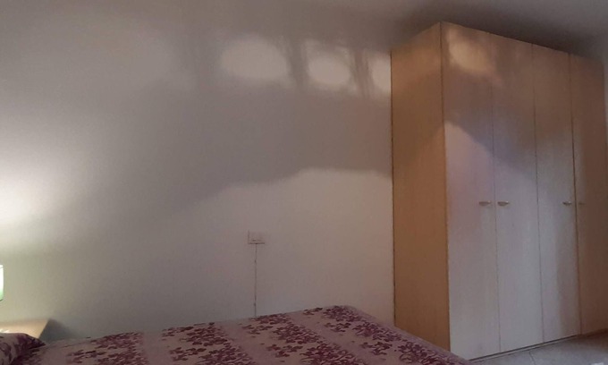 Torre del Pozzo Apartment | Family-Friendly S'Archittu al Rosmarino with Kitchen Access