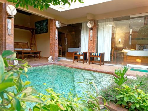 Siligita Villa | Discover S Bali Villa: Pet-Friendly Retreat with Pool