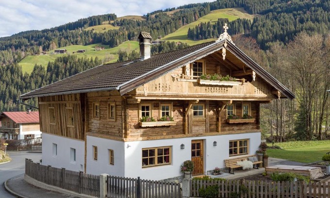 Kelchsau Apartment | Top-Rated Family-Friendly Stay at s'Brunnhäusl Hotel