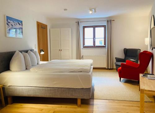 Feichten Apartment | Relaxing Studio Retreat in Peaceful Kaunertal, Rated 9/10