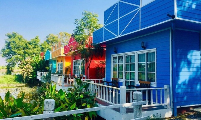 Ayutthaya Hotel | Budget-Friendly S. Parsukdee Resort with Family Amenities