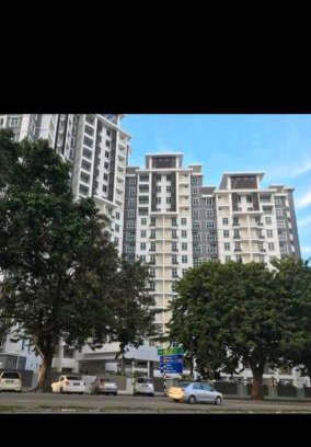Bayan Baru Apartment | Cozy Stay at S PICE Arena Homestay with Pool & Breakfast