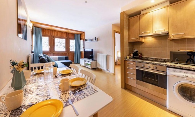 Soldeu Apartment | Relax at S Valle de Incles - Grandvalira with Free Parking