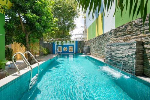 Tho Quang Beach Villa | Experience S Villa Đà Nẵng by the Beach with Pool & Views