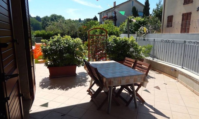 Sirolo Apartment | Discover S083: Cozy Five-Room Apartment with Garden Access