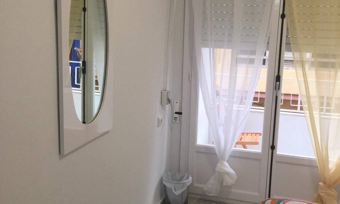 Pla del Bon Repos Apartment | Bright Modern 3 Bedroom Flat Steps from City Centre