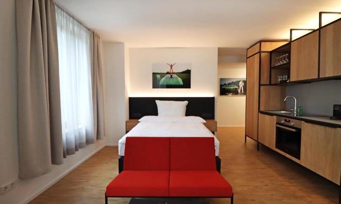 Singen Apartment | Pet-Friendly S12 - Boardinghouse by Hotel Trezor Awaits