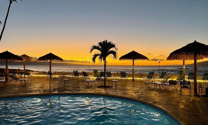 Kahana Resort | Penthouse with Oceanfront Views Near Kaanapali Beach