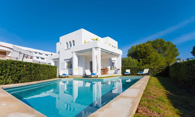 Cala d'Or Villa | Villa SA CALETA: Private Pool & Ocean View in Cala Egos