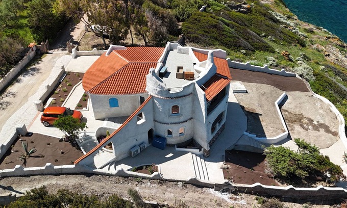 Magomadas Villa | Sa Lumenera Ginepro - Lussuosa Villa a 2 minuti dalle spiagge di Bosa Marina