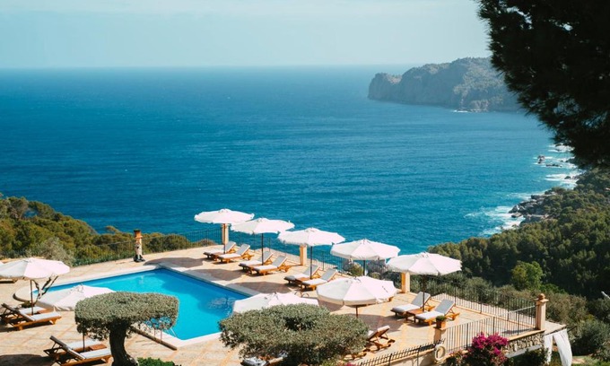 Deia House | Discover Sa Pedrissa: 4-Star Oceanfront Escape with Spa