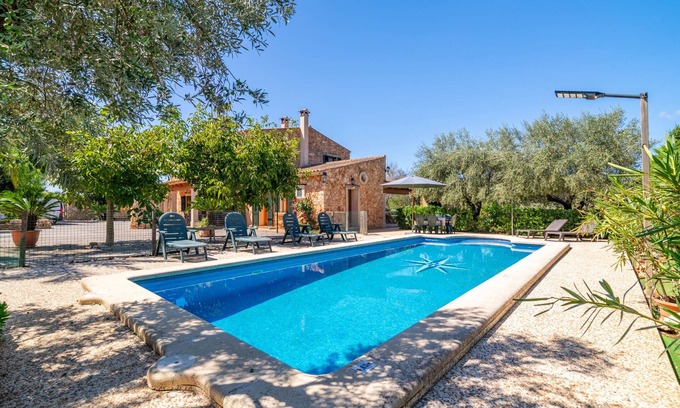 Lloret de Vistalegre Villa | Sa Rota de Can Lluch Dimoni - with private swimming pool
