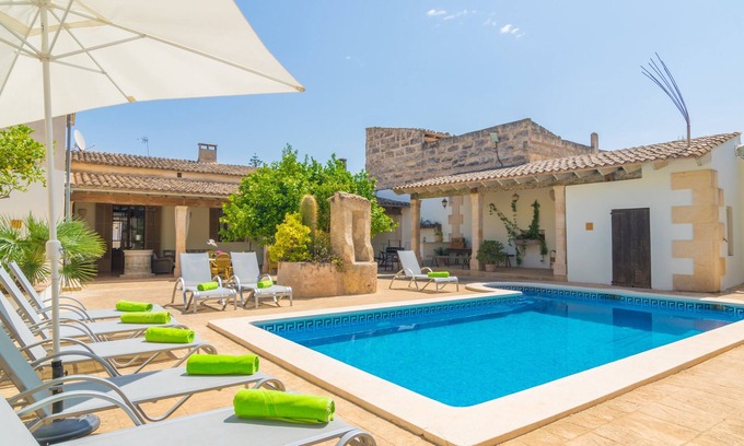 Maria de la Salut Villa | SA VERDERA - Guest Rated 9.8 with Private Pool & Patio
