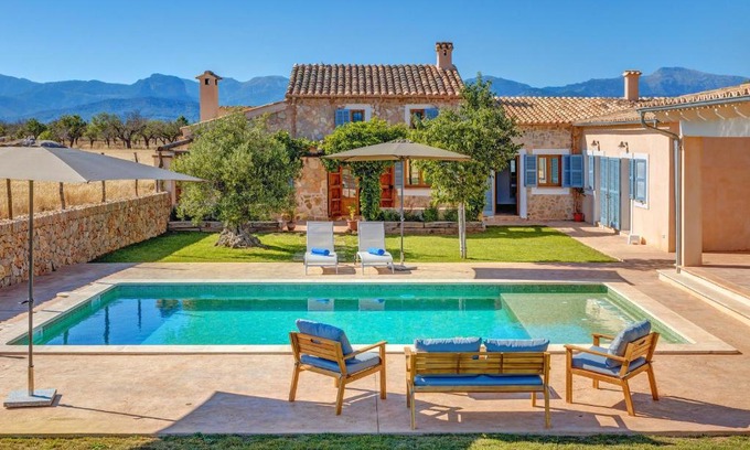 Sencelles Villa | Discover Sa Vinya Jove: 4-Star Stay with Pool & Family Fun