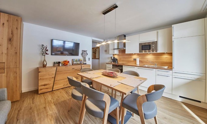Saalbach-Hinterglemm Apartment | Family-Friendly Saalbacher Perle Top 4 with High Ratings