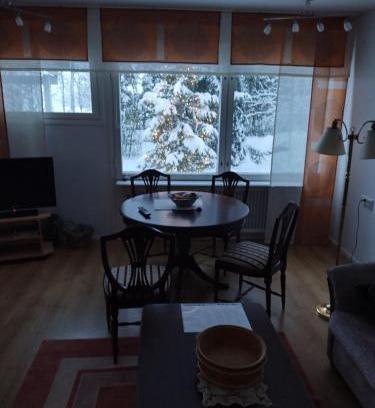 Hameenlinna House | Guest Rated 10/10: Saarnimaja with Family-Friendly Amenities