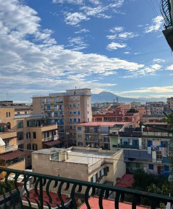 Secondigliano Apartment | Experience Saba's House: A 4-Star Pet-Friendly Retreat