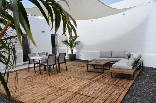 El Golfo Apartment | Oceanfront Sabbia Suite Casa Jalofa - Rated 8.6 by Guests