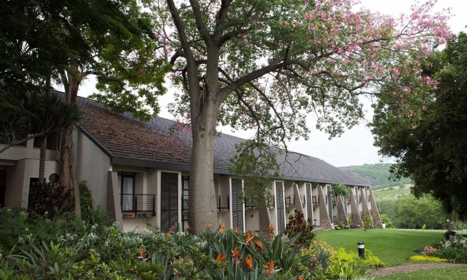 Hazyview Hotel | Relax at Sabi River Sun Resort with Pool and Ocean Views