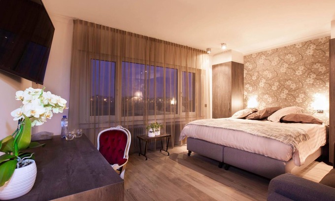 Raversijde Bed & Breakfast | Premier Stay at Sable d'O with Breakfast & High Ratings