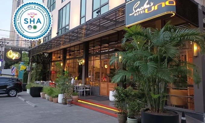 Khlong Toei Nuea Hotel | Explore Sacha's Hotel Uno SHA - Rated 8.8 with Restaurant
