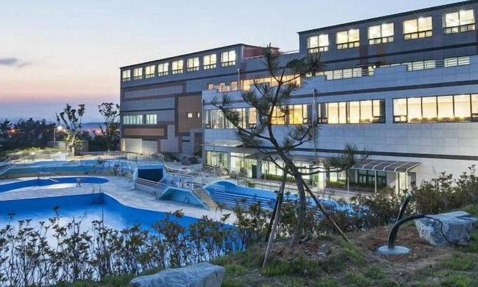 Sacheon Hotel | Discover Comfort at Sacheon Grand Hotel with Top Amenities