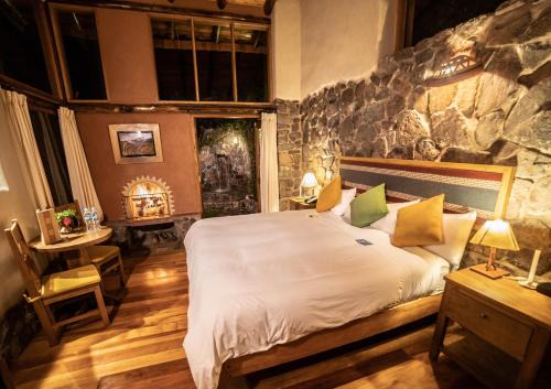 Urubamba Cabin | Pet-Friendly Retreat at Sacred Dreams Lodge - Guest Rated 10/10