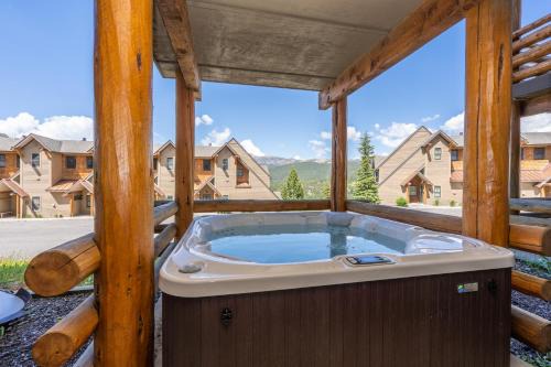 Big Sky House | Family-Friendly Retreat at Saddle Ridge I2 with Hot Tub