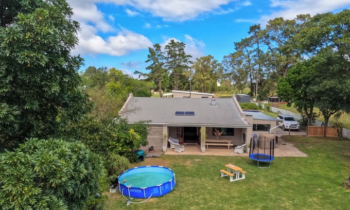 Rheenendal Other | Saddle & Sunset Retreat -Charming Equestrian farmhouse in the countryside.
