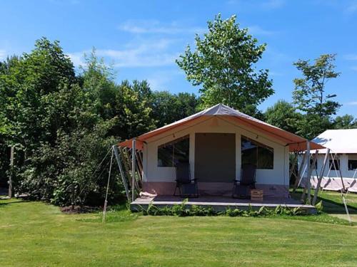 Twijzel Other | Unique Safari Tent Retreat in the Heart of Fryske Walden
