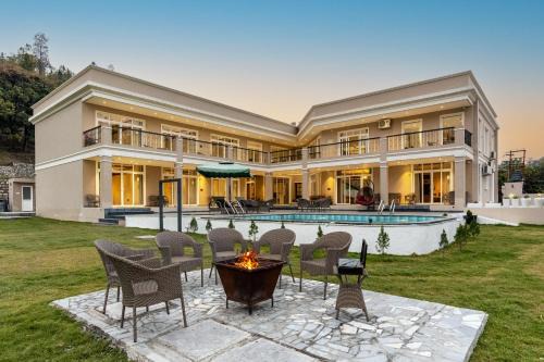 Bullawala Villa | SaffronStays Sukh Saklana Haveli Royalty