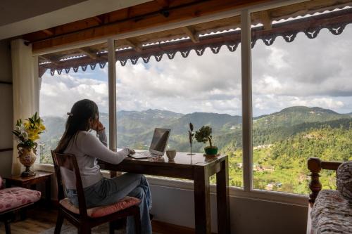 Kaul Villa | Experience Family-Friendly Comfort at The Clairmont Cottage