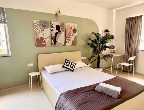Koregaon Park Apartment | Budget-Friendly Sage: Private Studio in Koregaon Park