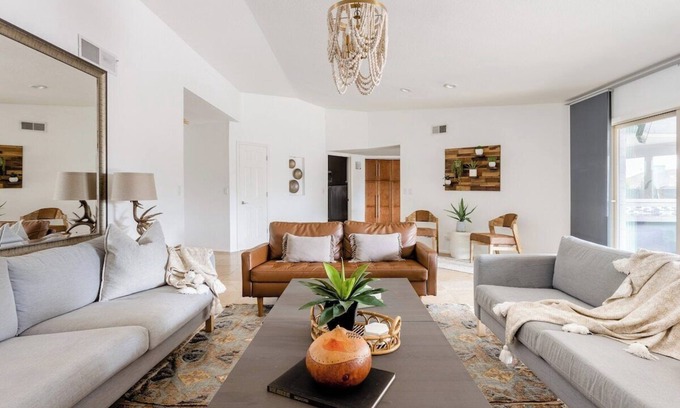 La Paz At Desert Springs House | Experience Saguaro: Pool, Putting Green & Dream Kitchen