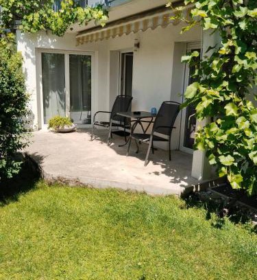 Kundl Apartment | Oceanfront Escape at Sagzahnblick - Guest Rated 9.8/10