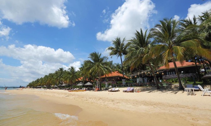 Duong Dong Resort | Relax at Saigon Phu Quoc Resort & Spa with Private Beach Access