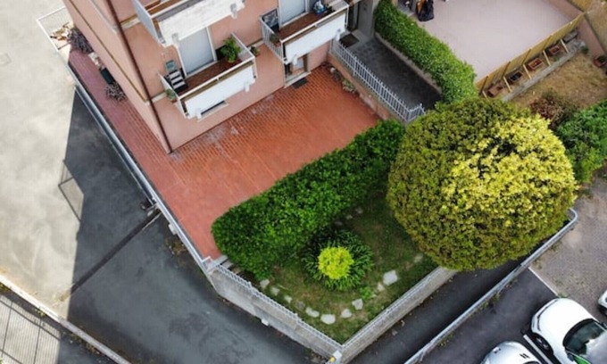 Rostio Apartment | Cozy Sailboat House with Garden and Pet-Friendly Amenities