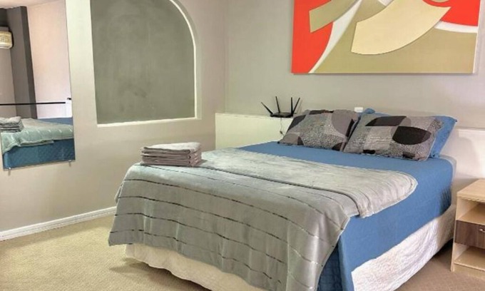 Czerniewicz House | Cozy Saint Sebastian Flat 716 with Hot Tub in the Heart