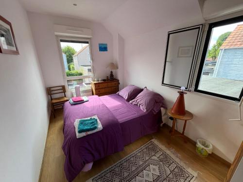 Sainghin-en-Melantois House | Discover Sainghin's Break: Guest Rated 10/10 Retreat
