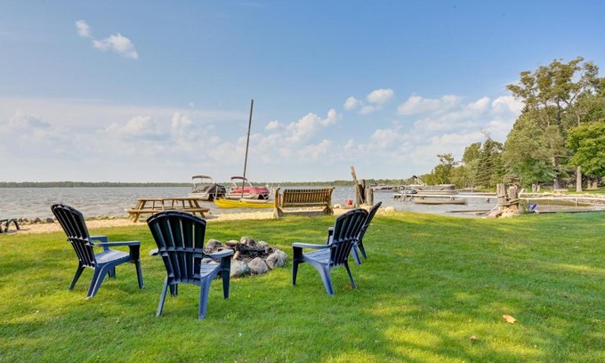 St. Helen House | Lake House Retreat: Private Beach & Fire Pit Awaits You
